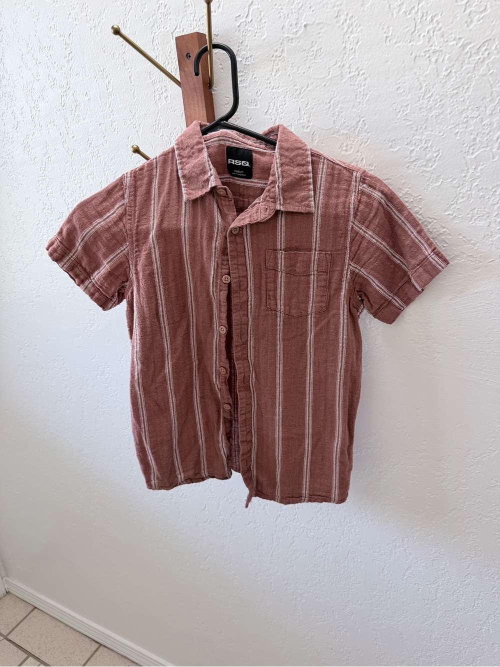 RSQ Kids Short-Sleeve Button-Up in Dusty Rose Stripe